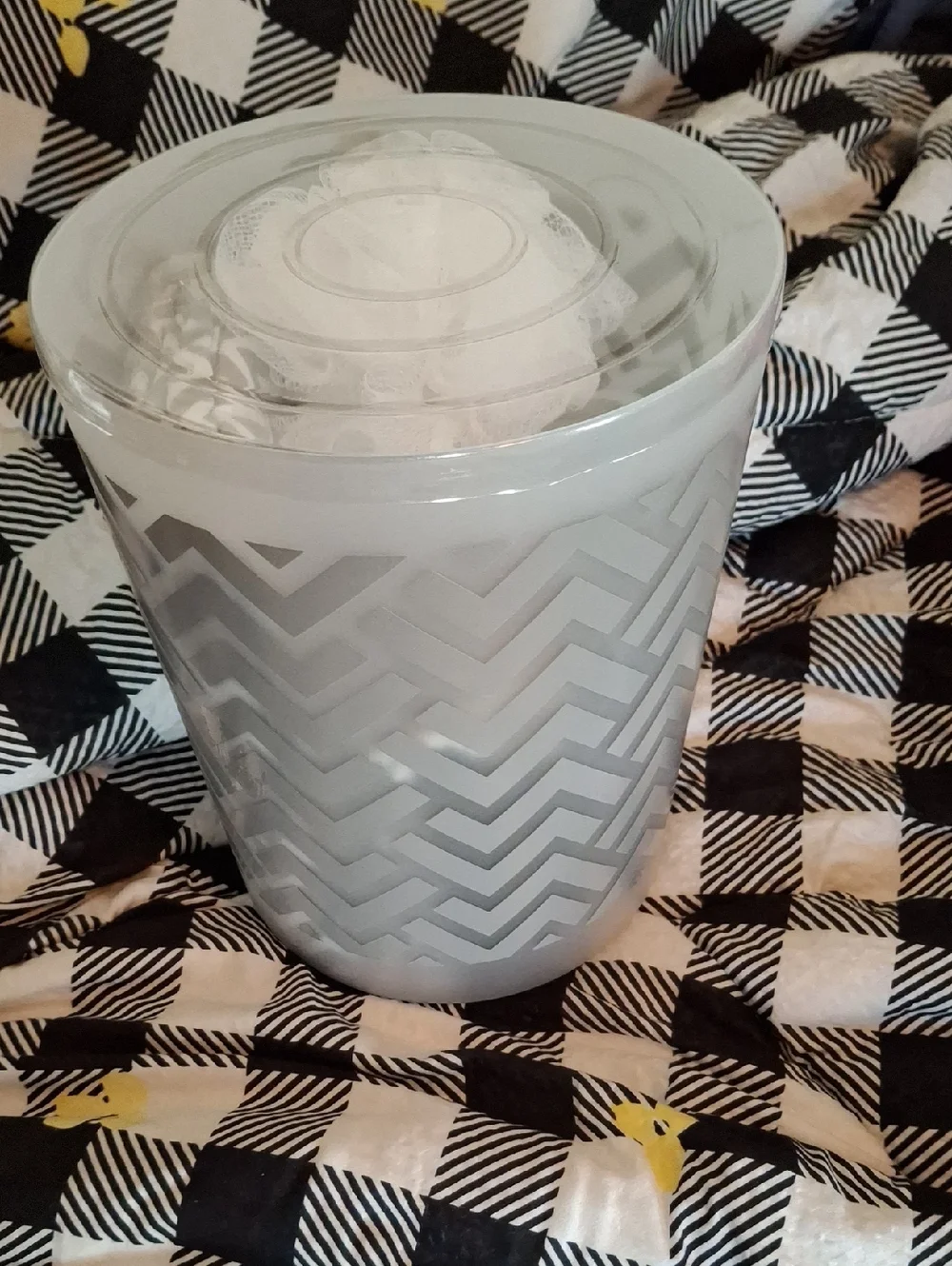 Frosted Chevron Decorative Waste Basket/and Bathroom Set - Light Gray